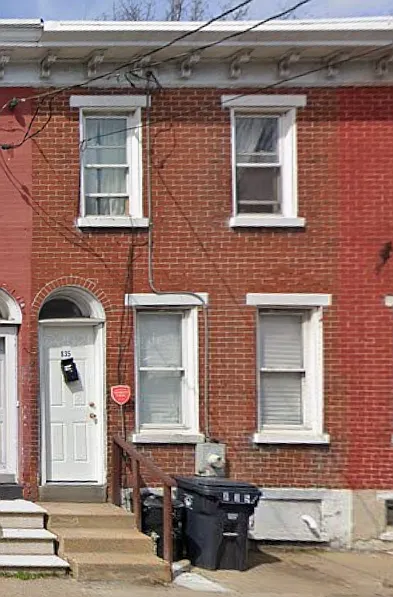 Building Photo - 835 N Spruce St