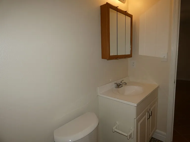 4606 Southern Pl — Photo 16