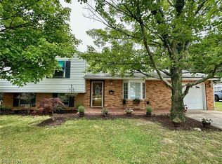 555 Purdue Ave, Youngstown, OH 44515