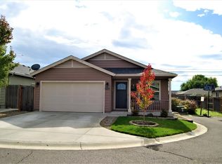 3474 Camas Ln, White City, OR 97503