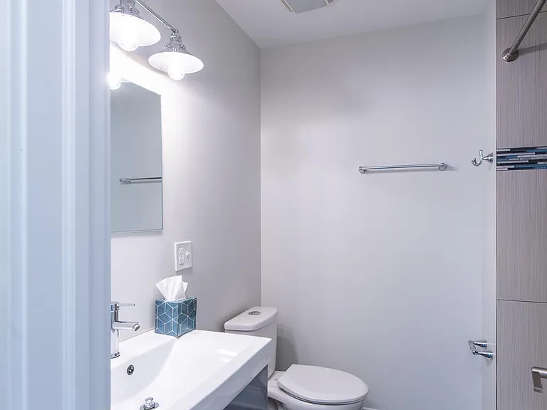1353 W Bryn Mawr Ave #3E — Photo 10