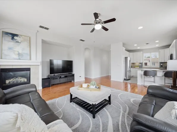 8824 Boysenberry Way, Elk Grove, CA 95624