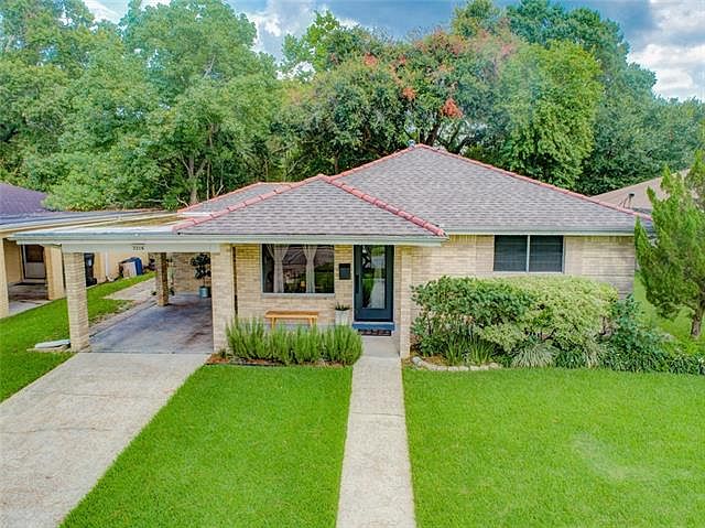 1st image of 2216 Hyman Pl