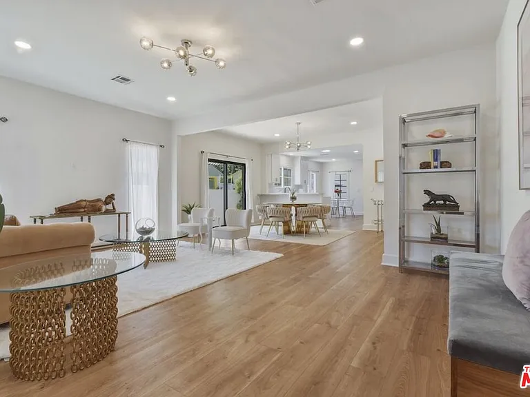 653 N West Knoll Dr — Photo 3