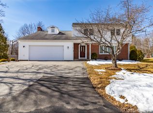 6 Champlain Ave, Lewiston, ME 04240