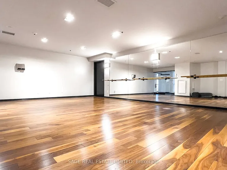 219 Fort York Blvd #616 — Photo 30