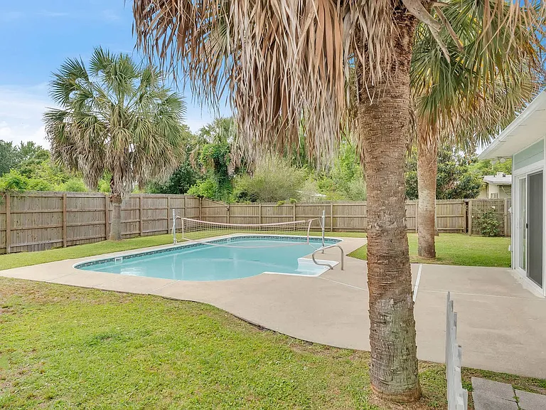 4 Adkinson Dr #ID1585621P — Photo 24