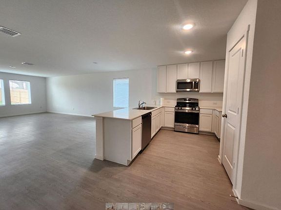 5th image of 108 Alemeda