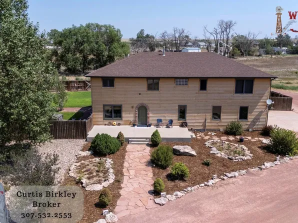 7235 McKenna Rd, Torrington, WY 82240