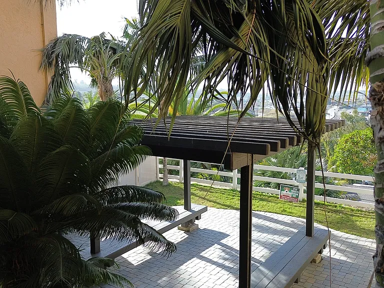 Casa Vista Apartment Homes — Photo 2