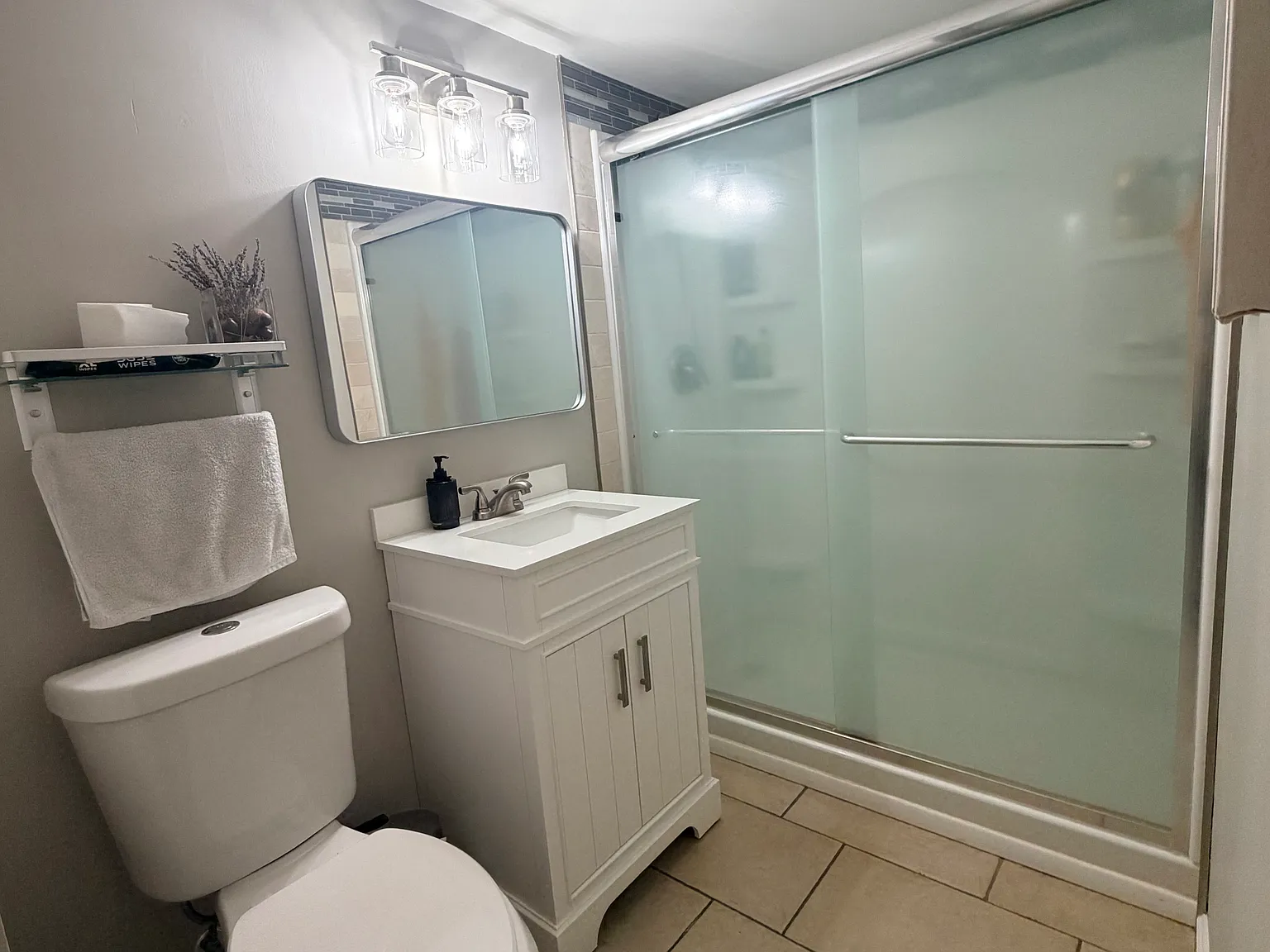 2 bed, 1250 sqft, $1,600 — Photo 3