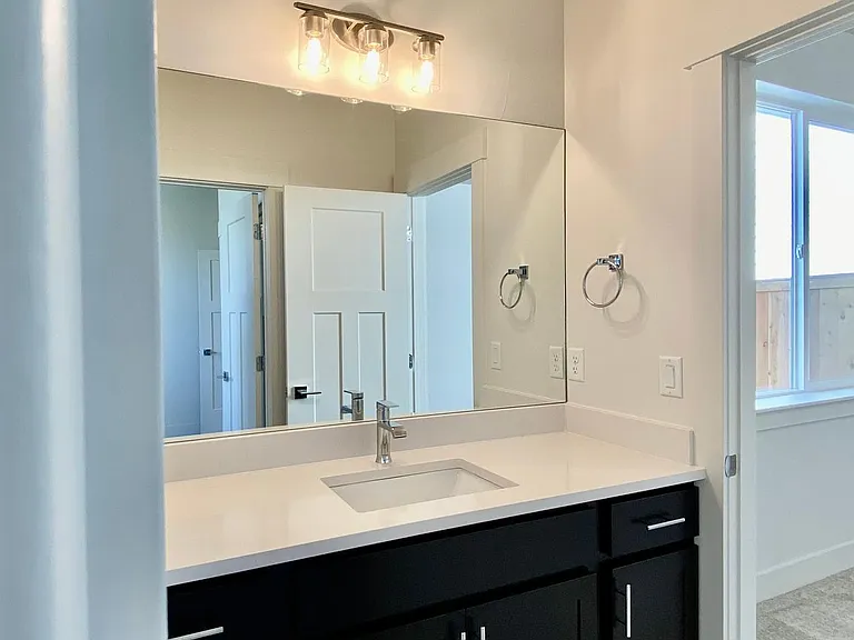 1604 Wyatt Earp Ct — Photo 30