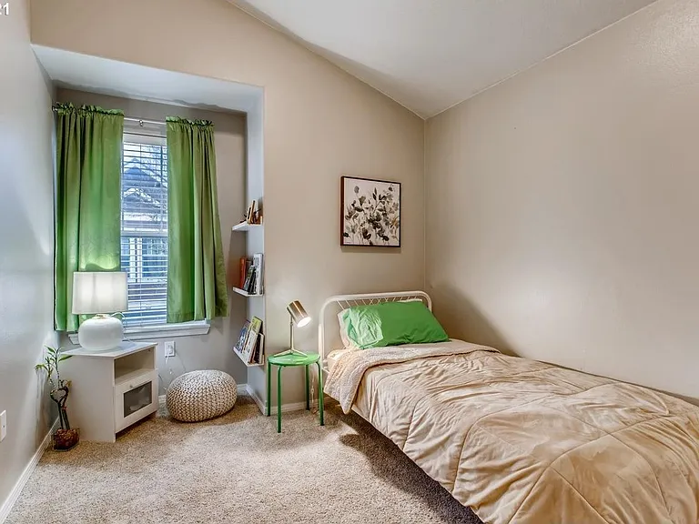 1130 NE Perl Way #1130 — Photo 11