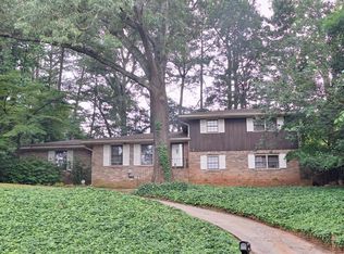 1236 S Shadygrove Ct, Stone Mountain, GA 30083