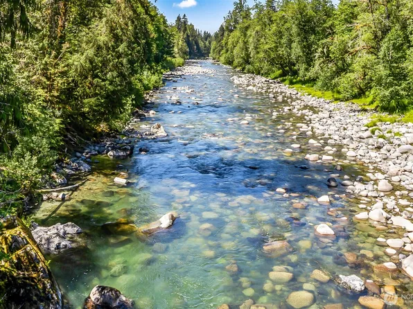 32233 Monte Cristo Grade Road, Granite Falls, WA 98252