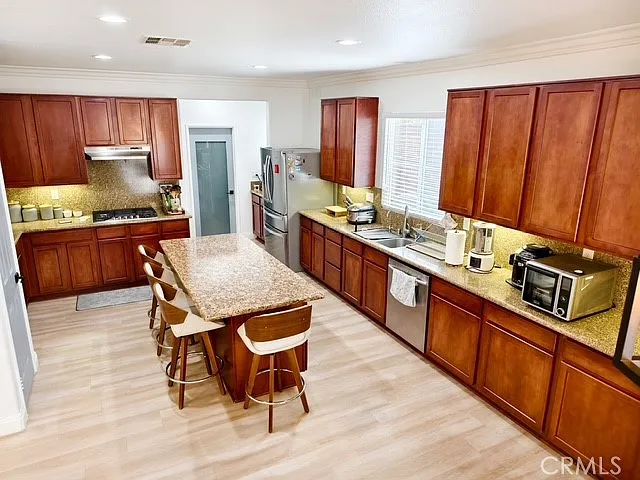 1826 Pinnacle Way — Photo 6