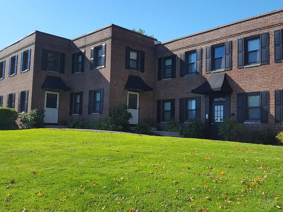 Soundview Apartments