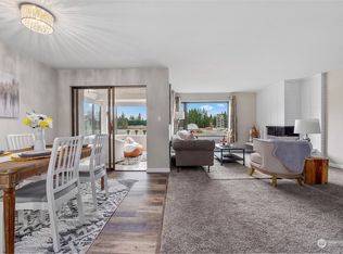 5915 Highway Pl APT 306, Everett, WA 98203