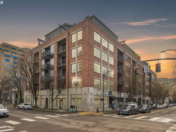 408 NW 12th Ave APT 204, Portland, OR 97209
