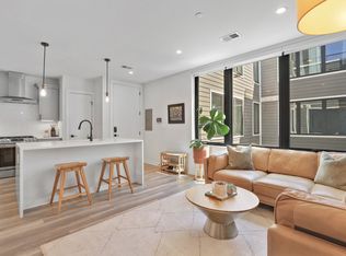 2612 University Pl NW #6, Washington, DC 20009