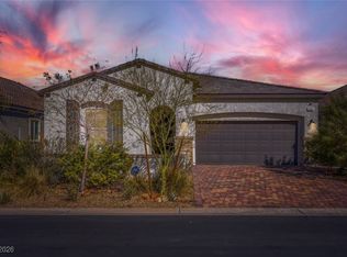 12 Tatahatso Point St, Henderson, NV 89011