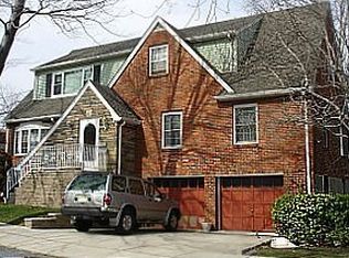 461 N 10th St, Fairview, NJ 07022