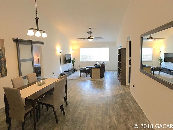 2nd image of 10524 NW 36th Pl
