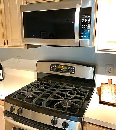 5th image of 12233 Fairfield House Dr APT 202B