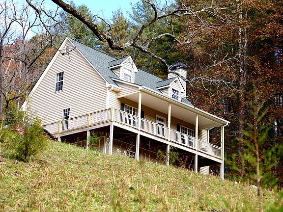 2nd image of 210 Triple Fork Rd
