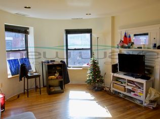 103 Gainsborough St APT 403, Boston, MA 02115
