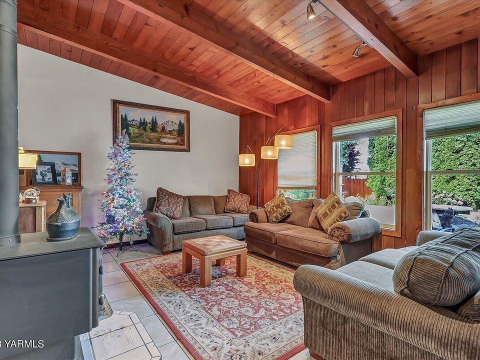 10805 Gilbert Rd, Yakima, WA 98903 Zillow