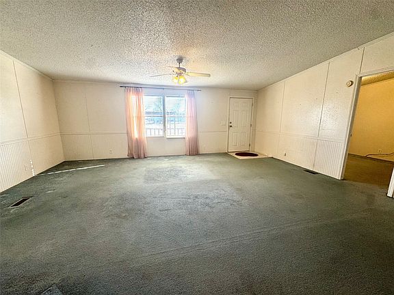 4th image of 211 W F St