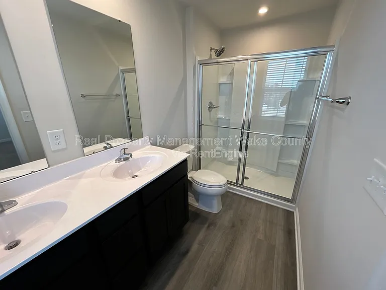 262 Hunting Wood Dr — Photo 6