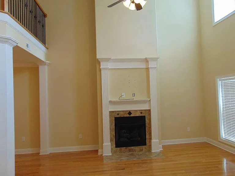109 Golden Rod Ln — Photo 4