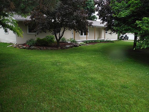 2nd image of 4900 Cooley Lake Ct