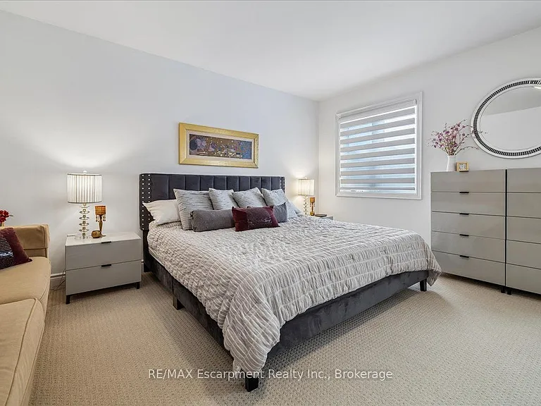 2400 Spring Meadow Way — Photo 26
