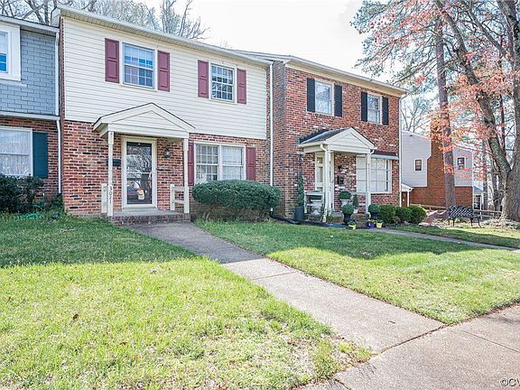 2nd image of 3021 Waddington Dr N