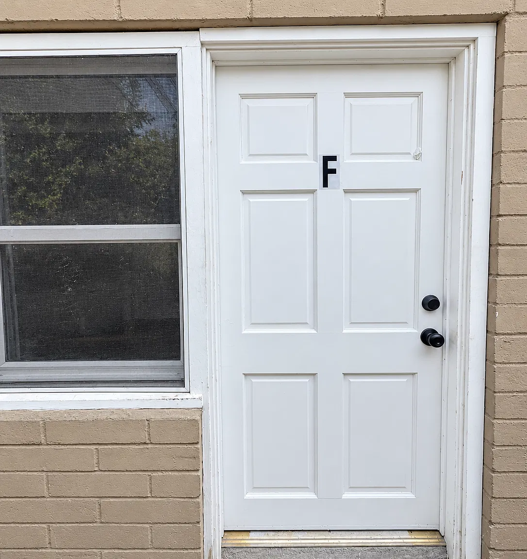 1 bed, 750 sqft, $2,450 — Photo 2