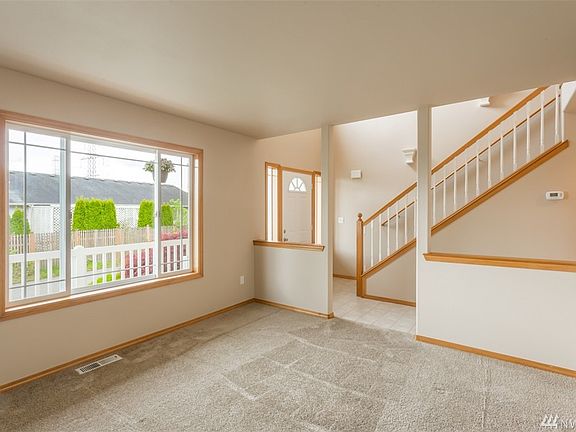 5th image of 2110 Northlake Ave