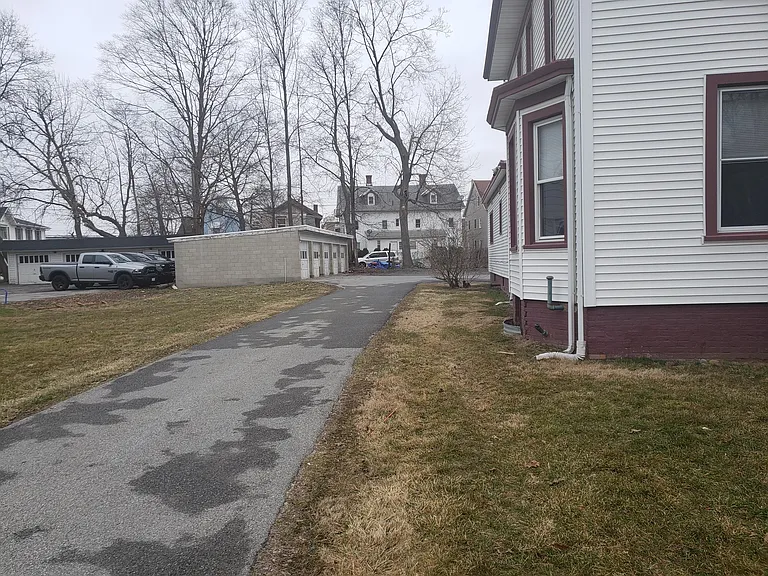 15 Lagrange Ave — Photo 15