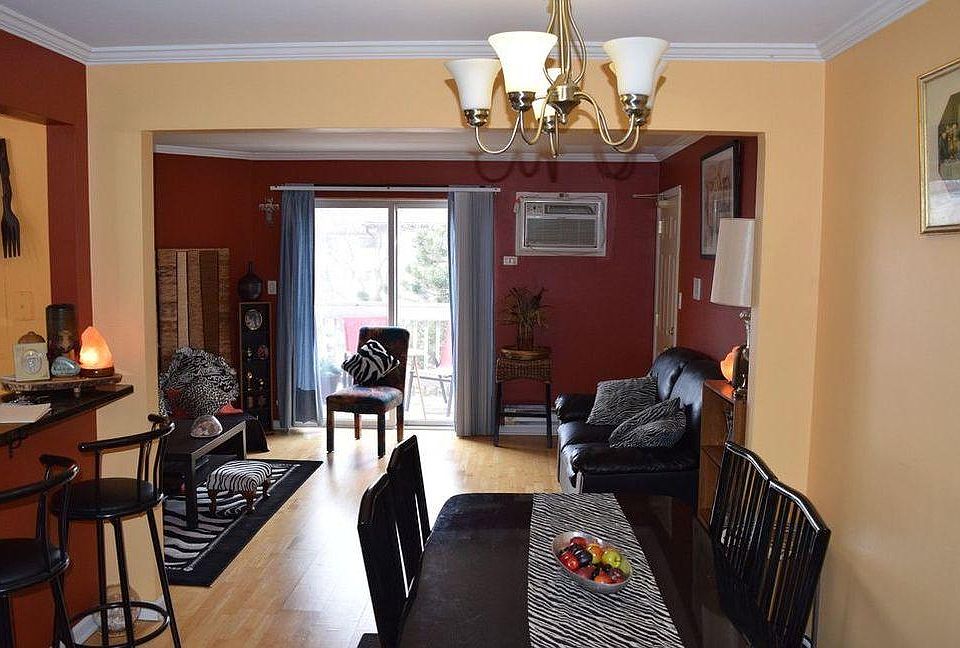 1st image of 421 E Osage Ln APT 3B