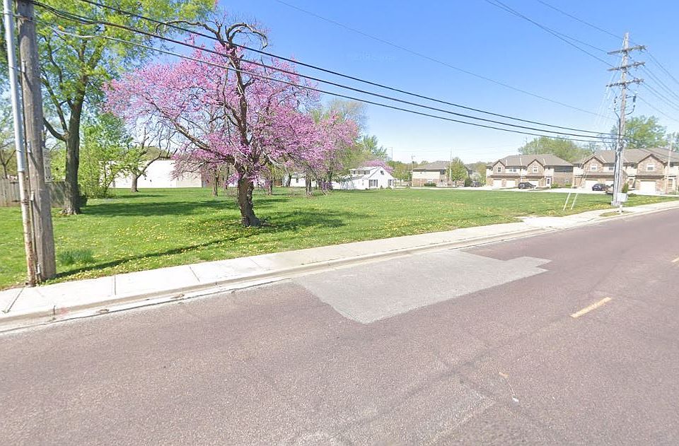 2nd image of 00 W 88th St