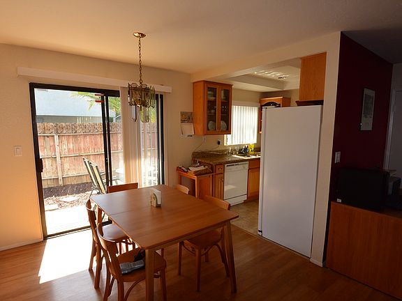5th image of 12650 Lakeshore Dr Unit 169