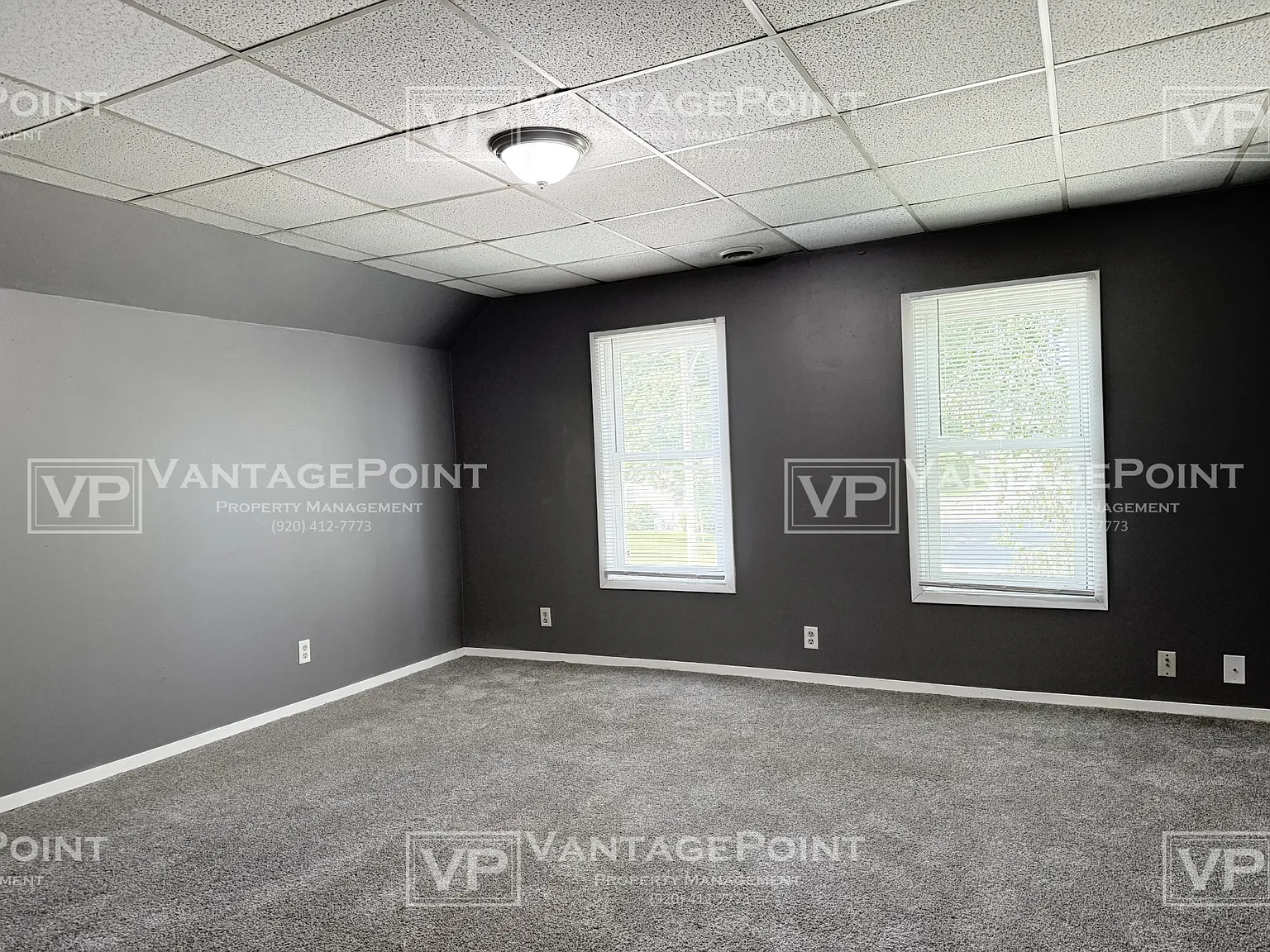 1102 Division Street - B — Photo 4