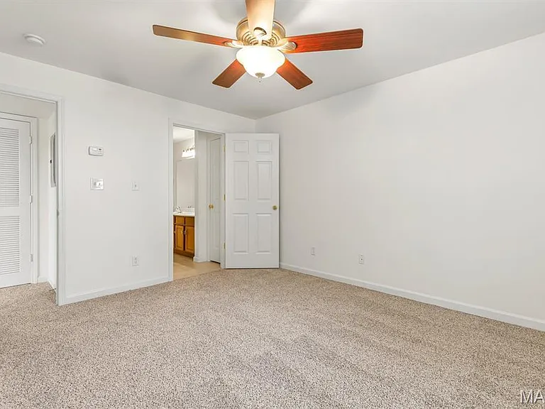 4200 Spring Creek Ln — Photo 14