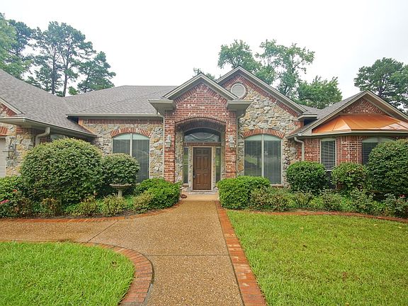 2nd image of 310 Robinwood Dr