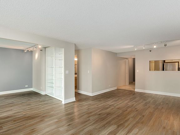 3rd image of 195 N Harbor Dr APT 406