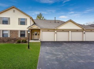 5160 Coventry Ln, Gurnee, IL 60031