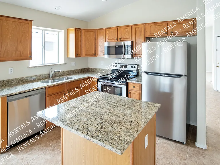 1200 W Kingbird Dr — Photo 5