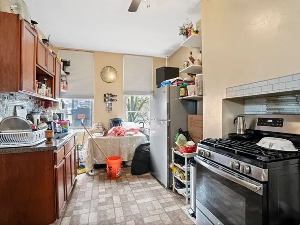 1536 Gates Avenue image 12 of 28